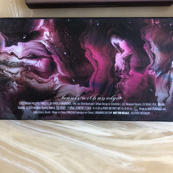 Urban Decay Naked Palette Bundle - Picture 4 of 10